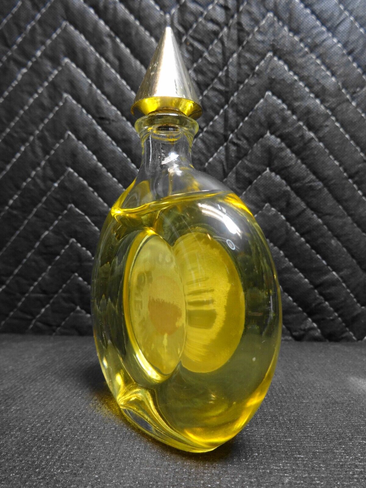 VTG 3.4 Oz. Guerlain Shalimar Eau de Cologne Sealed in Watch Bottle ~1980's