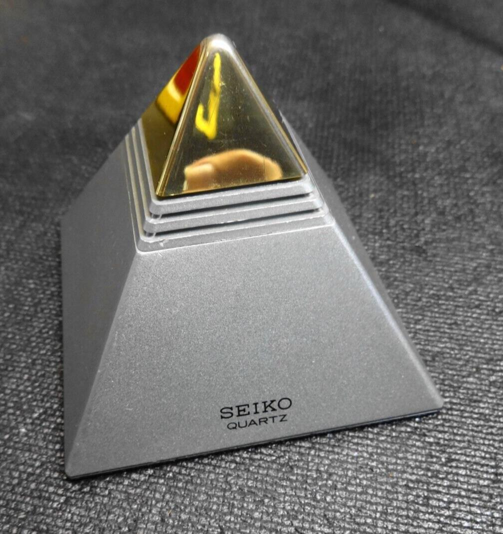 VINTAGE CLASSIC SEIKO PYRAMID TALKING ALARM CLOCK QEK101S