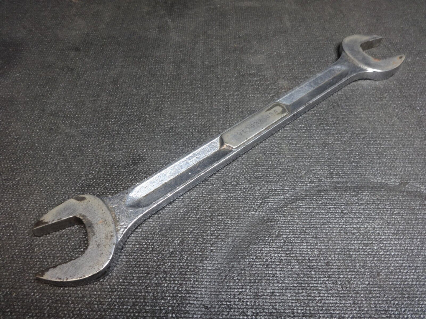 Snap-On VS3032 SAE 1" 15/16" Open End Wrench Underline Made in USA